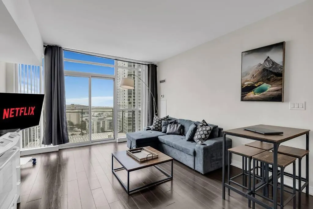 Apartment Stylish Suites - Free Parking & Lake View Toronto